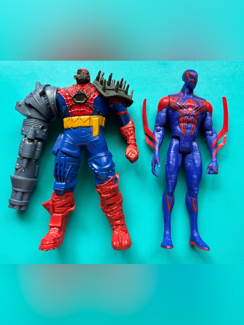 Marvel Spiderman 2099 and Cyborg Spider Woman Figures (Across the Spiderverse)